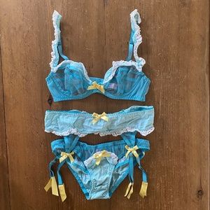 Agent Provocateur - complete set